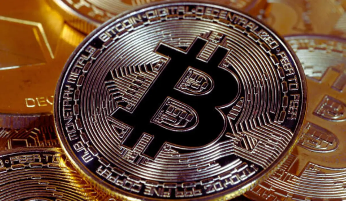 Le bitcoin bat des records en atteignant 100 000 dollars