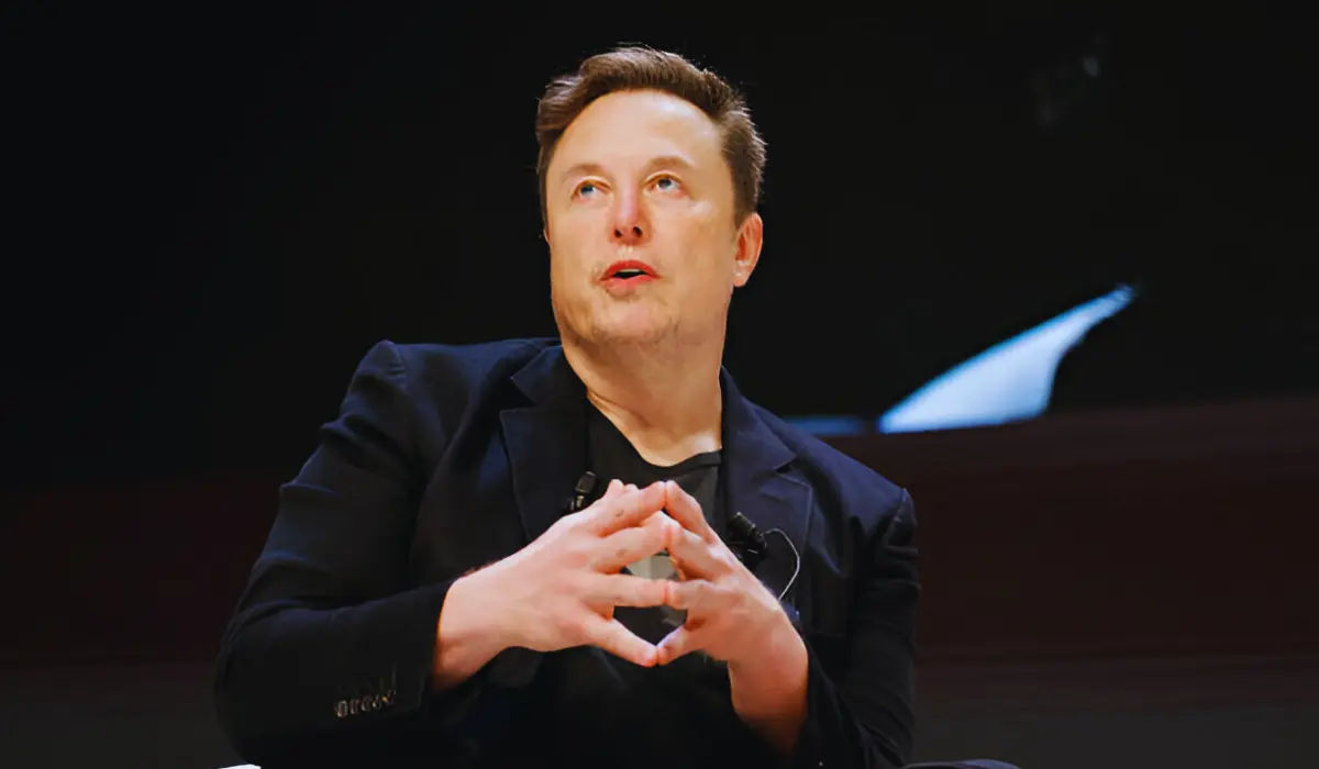 Elon Musk recusa criptografia no Twitter